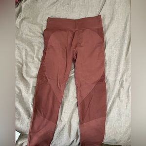 Rust workout leggings